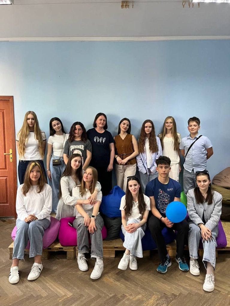 Профорієнтаційна зустріч у театральній студії Львівської школи мистецтв 10